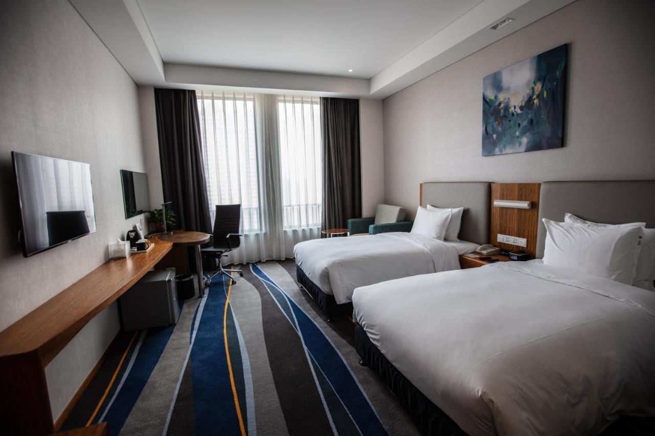 Holiday Inn Express Luoyang Xiyuan Ngoại thất bức ảnh